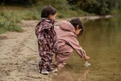 Celavi Regenoverall Seepferdchen Bordeaux Einteiler 7 Celavi Regenoverall Seepferdchen Bordeaux Einteiler -Kinderbekleidungsgeschäft CELAVI SS22 20 1280x1280