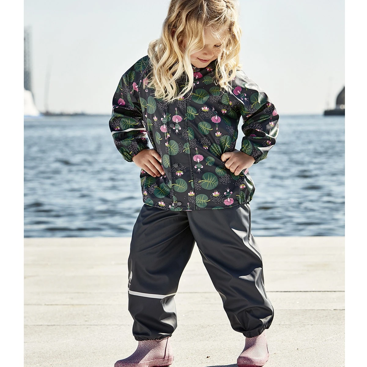 CeLaVi Mädchen Regenset Froschprinzessin Im Seerosenteich 9 CeLaVi Mädchen Regenset Froschprinzessin Im Seerosenteich – Bild 9