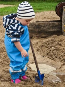 BMS Kinder Regenhose Matschhose Softskin Buddelhose Mit Trägern -Kinderbekleidungsgeschäft bms regenhose skyblue 6 1280x1280