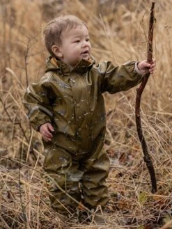 Celavi Thermo Matschanzug KØLIG Regenoverall Mit Fleecefutter -Kinderbekleidungsgeschäft celavi dino matschoverall 1280x1280 1