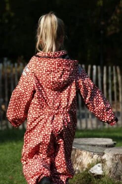 Ducksday Regenanzug Funky Red Regenoverall -Kinderbekleidungsgeschäft ducksday regenanzug funky red3 1280x1280