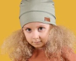 Walkiddy Beanie Wintermütze Gefüttert Uni Biobaumwolle GOTS -Kinderbekleidungsgeschäft walkiddy beani kids oliv 1280x1280